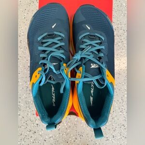 Altra Men's Olympus 4 10.5